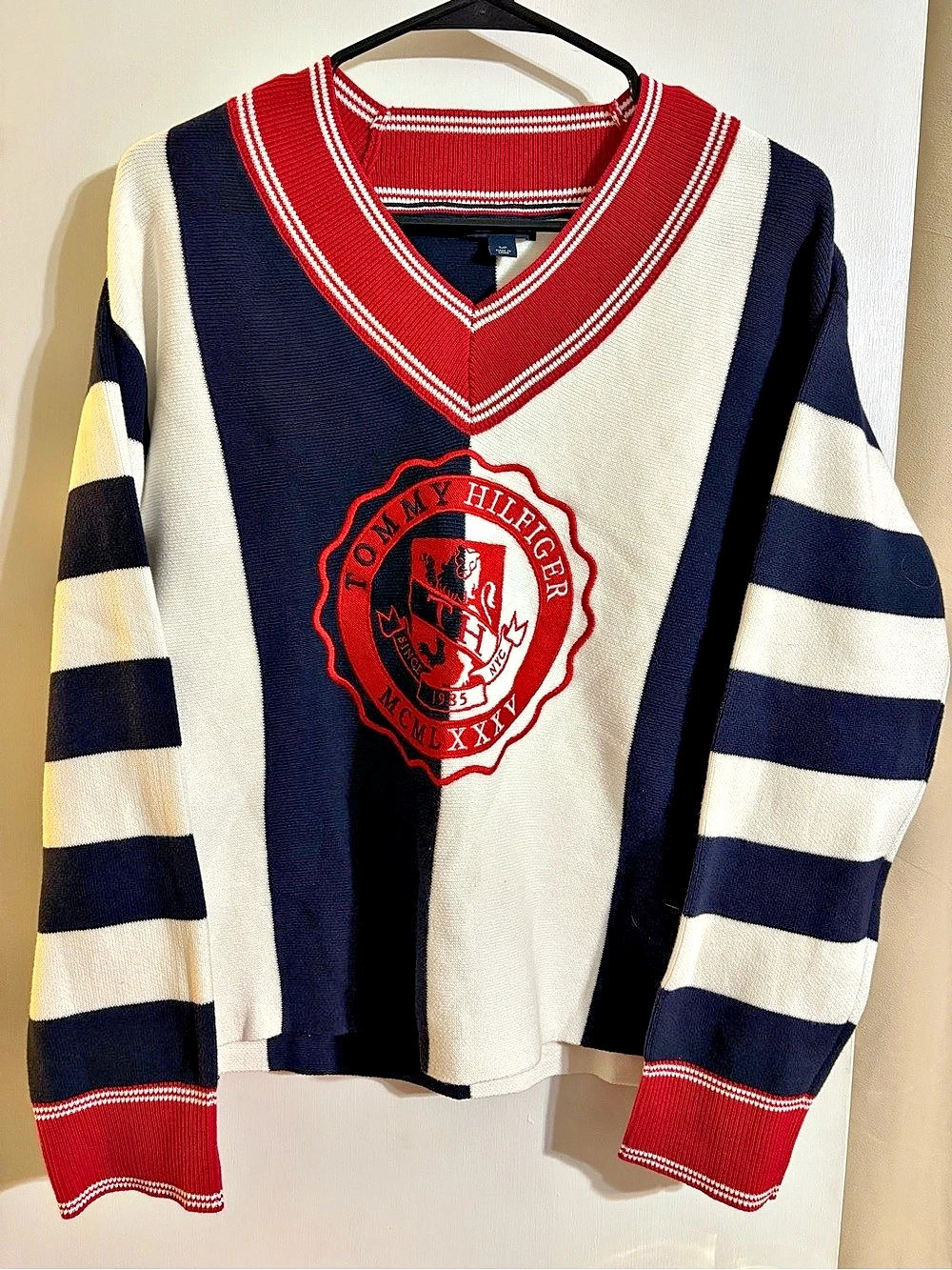 Vintage 90’s Tommy Hilfiger Striped V-Neck Sweater in Blue & White Size Small